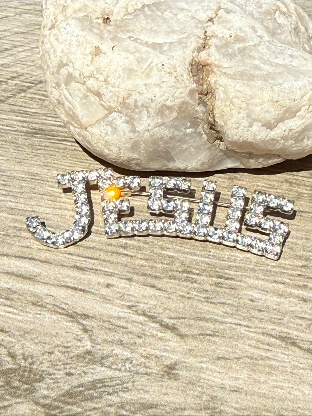 Nwt Rosemarie Collections Silver Tone Crystal Jesus Brooch Glass